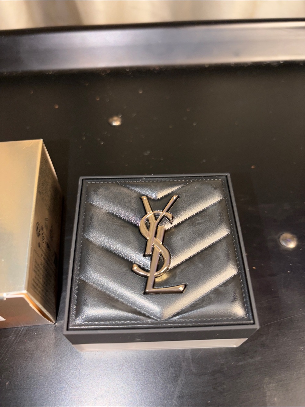 Accessories Subcategory Identification - Picture 7 of 9